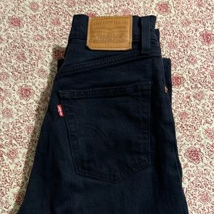 Levi’s ribcage cropped kick flare